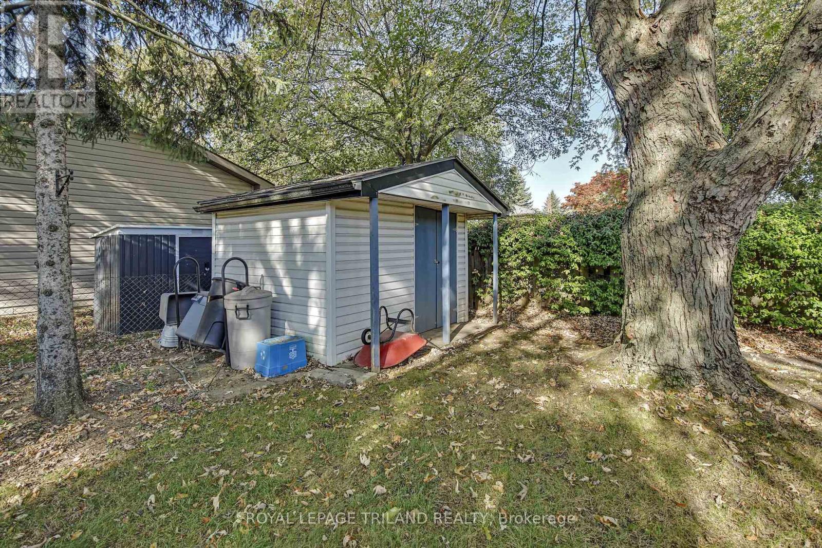 21 Langton Road, London East, Ontario  N5V 2L9 - Photo 34 - X12465170