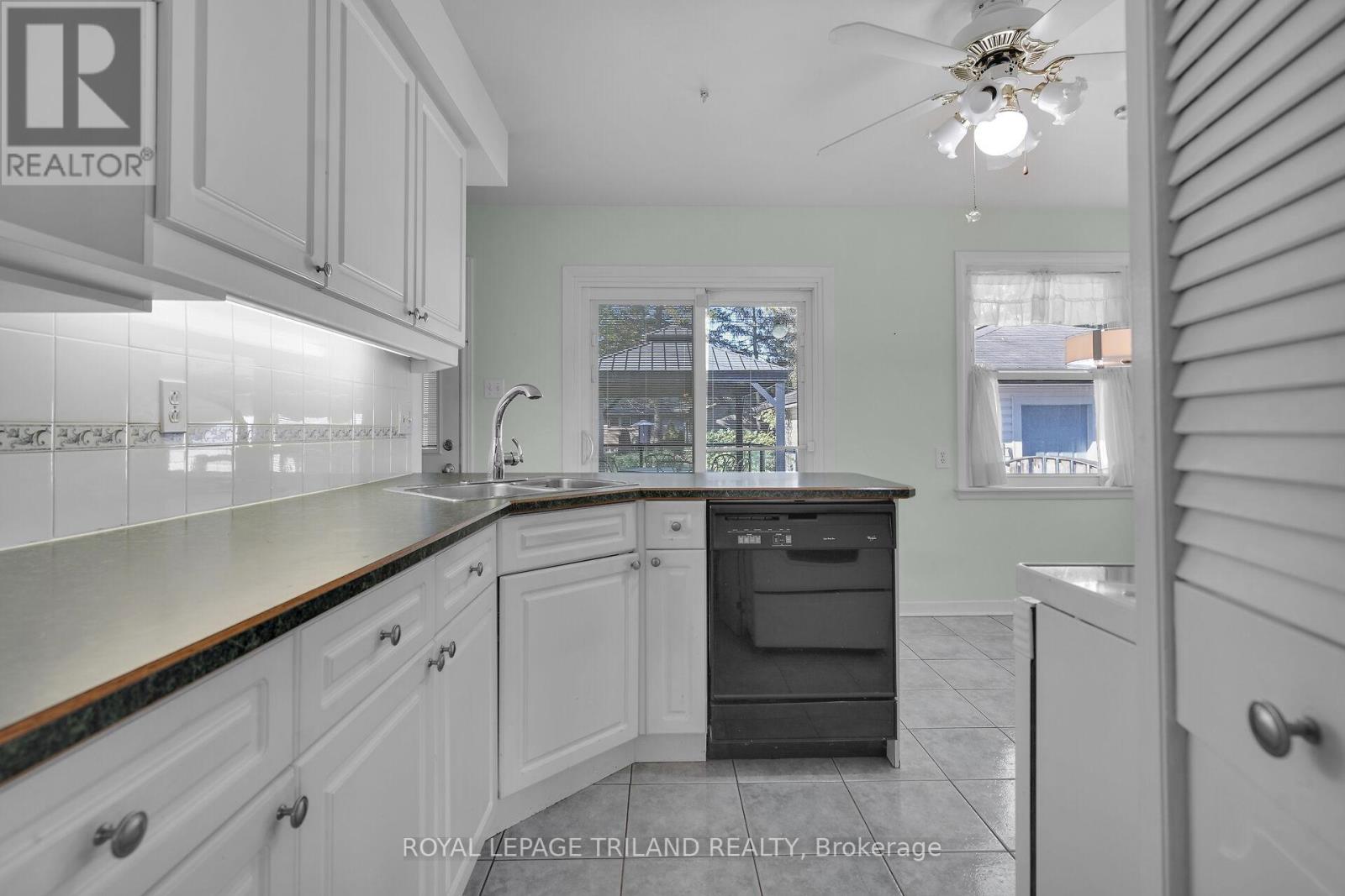 21 Langton Road, London East, Ontario  N5V 2L9 - Photo 4 - X12465170