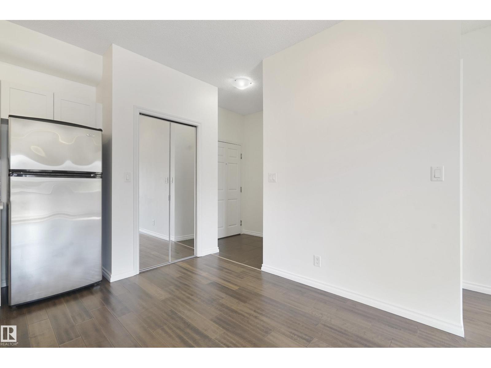 #414 10235 112 St Nw, Edmonton, Alberta  T5K 1M7 - Photo 4 - E4462271