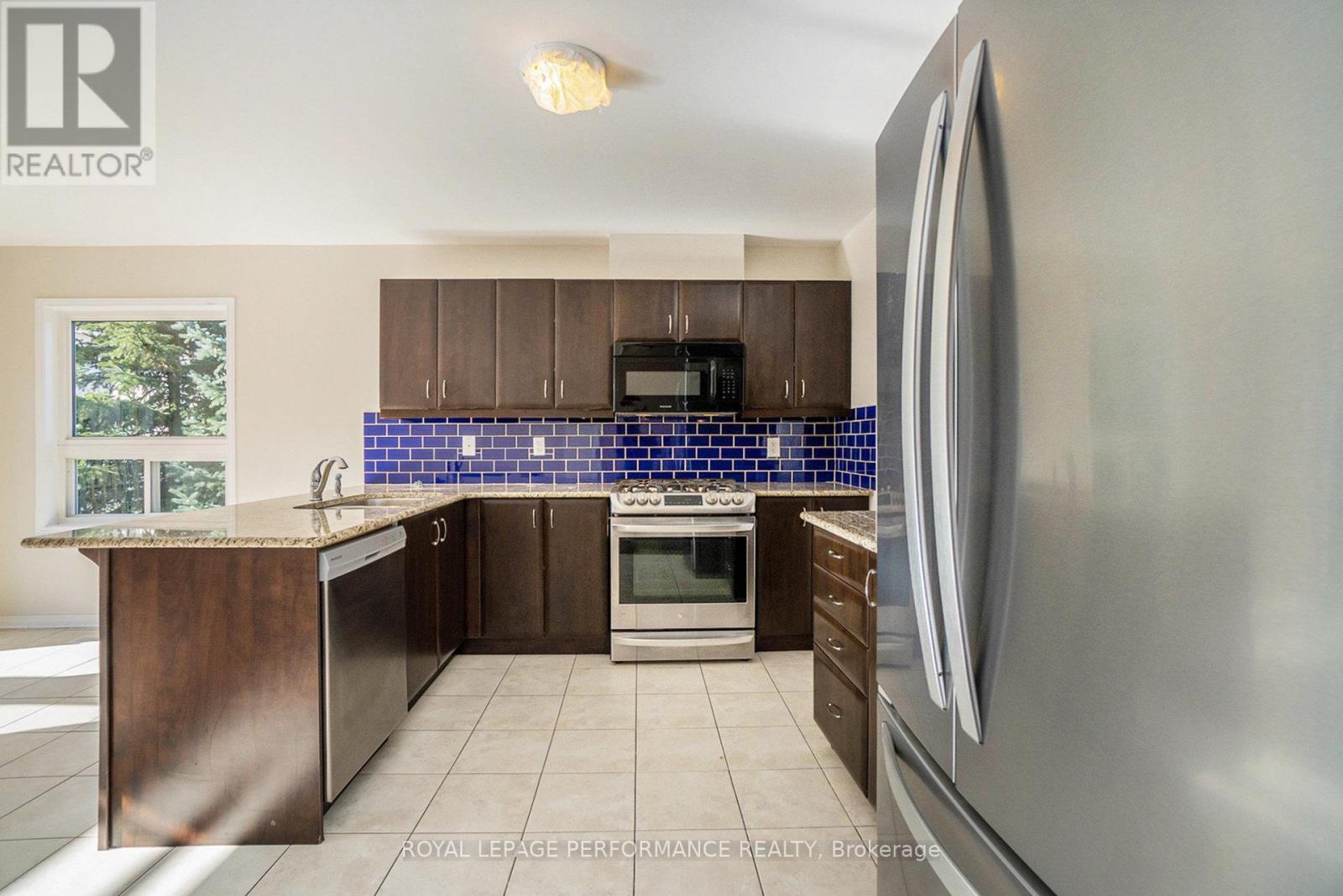 G - 3721 Riverbreeze Street, Ottawa, Ontario  K2J 0T1 - Photo 10 - X12465178