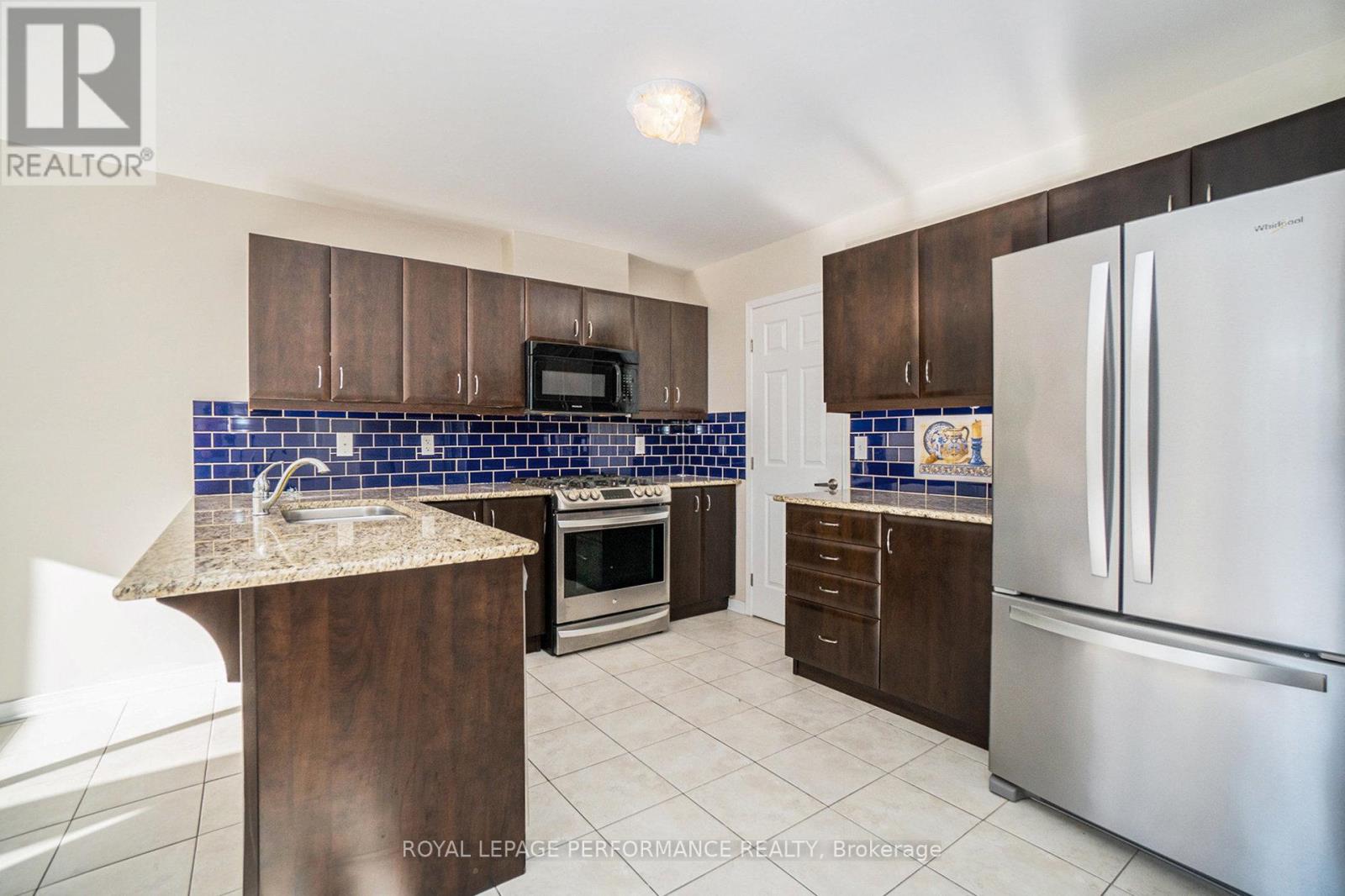 G - 3721 Riverbreeze Street, Ottawa, Ontario  K2J 0T1 - Photo 9 - X12465178