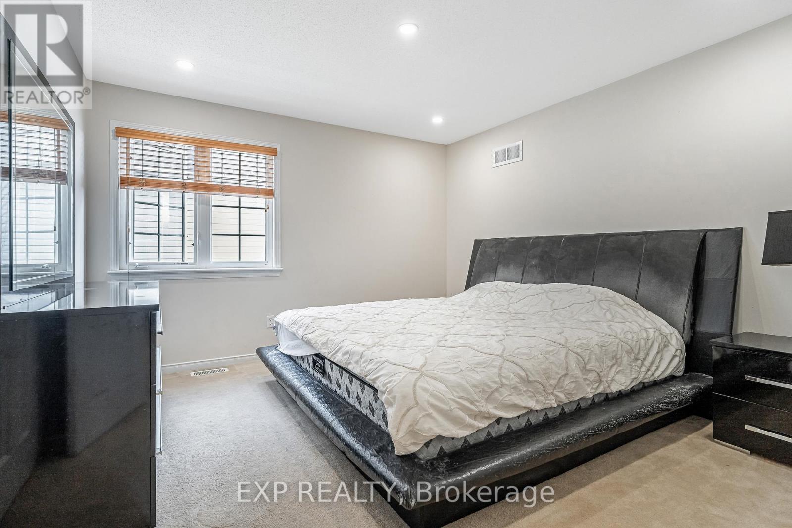 423 Dundonald Drive, Ottawa, Ontario  K2J 0G9 - Photo 19 - X12465195