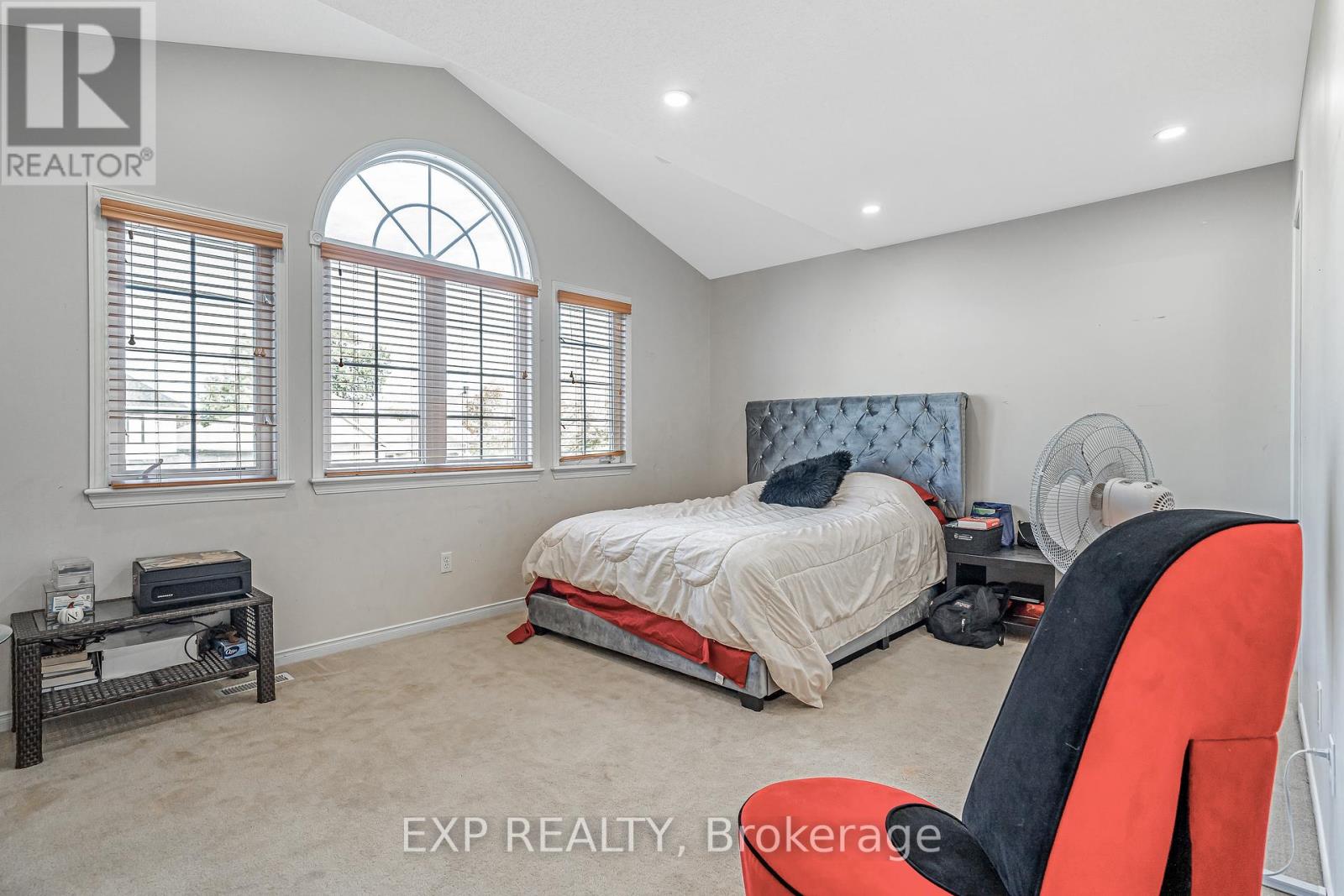423 Dundonald Drive, Ottawa, Ontario  K2J 0G9 - Photo 21 - X12465195