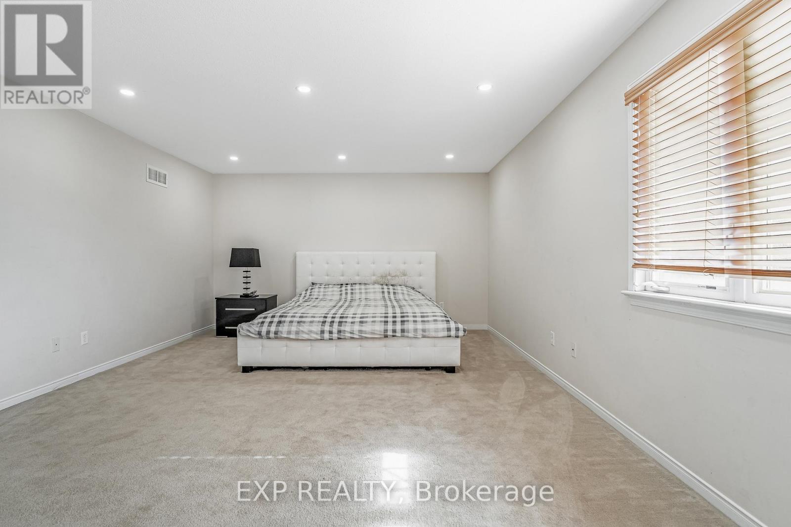 423 Dundonald Drive, Ottawa, Ontario  K2J 0G9 - Photo 28 - X12465195