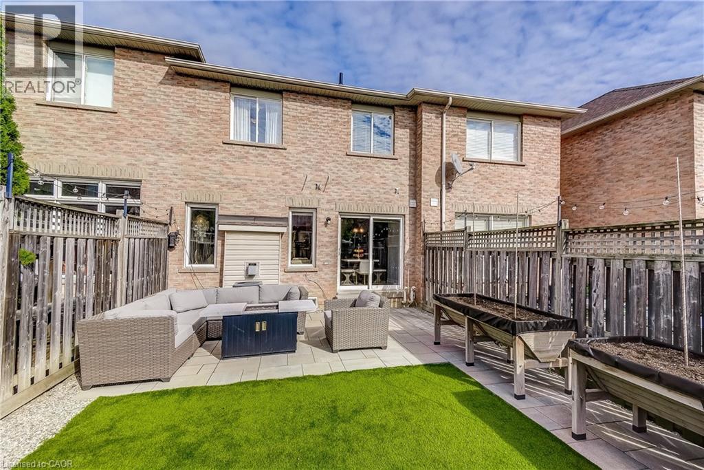 2511 Boros Road Unit# 11, Burlington, Ontario  L7M 5B2 - Photo 41 - 40779137