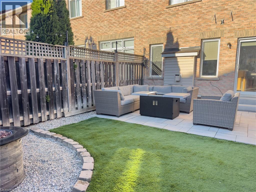 2511 Boros Road Unit# 11, Burlington, Ontario  L7M 5B2 - Photo 6 - 40779137