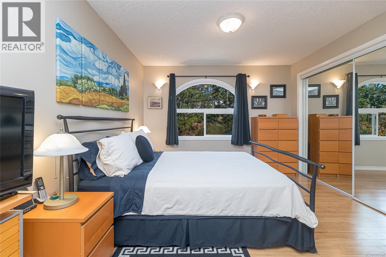 999 Admirals Rd, Esquimalt, British Columbia  V9A 2P1 - Photo 20 - 1017584