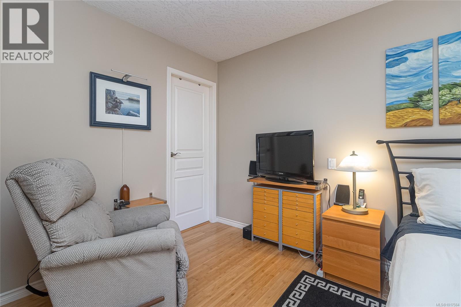 999 Admirals Rd, Esquimalt, British Columbia  V9A 2P1 - Photo 22 - 1017584