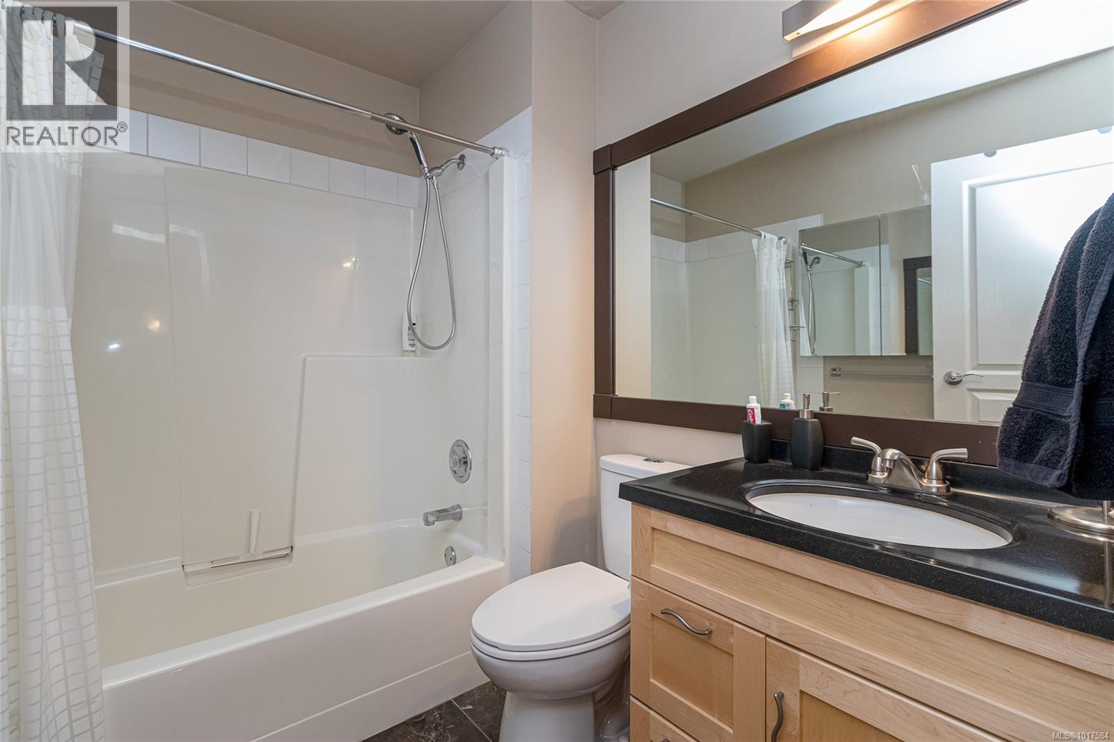 999 Admirals Rd, Esquimalt, British Columbia  V9A 2P1 - Photo 26 - 1017584