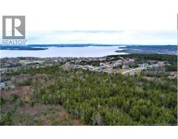 8 Phillip Avenue, grand bay-westfield, New Brunswick