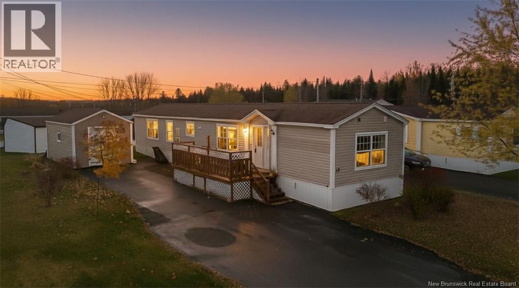 11 Stewart Street, Fredericton, New Brunswick  E3A 3V4 - Photo 1 - NB128527