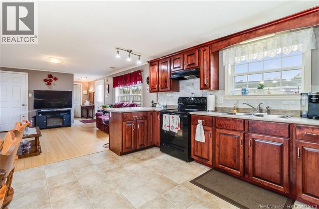 11 Stewart Street, Fredericton, New Brunswick  E3A 3V4 - Photo 8 - NB128527