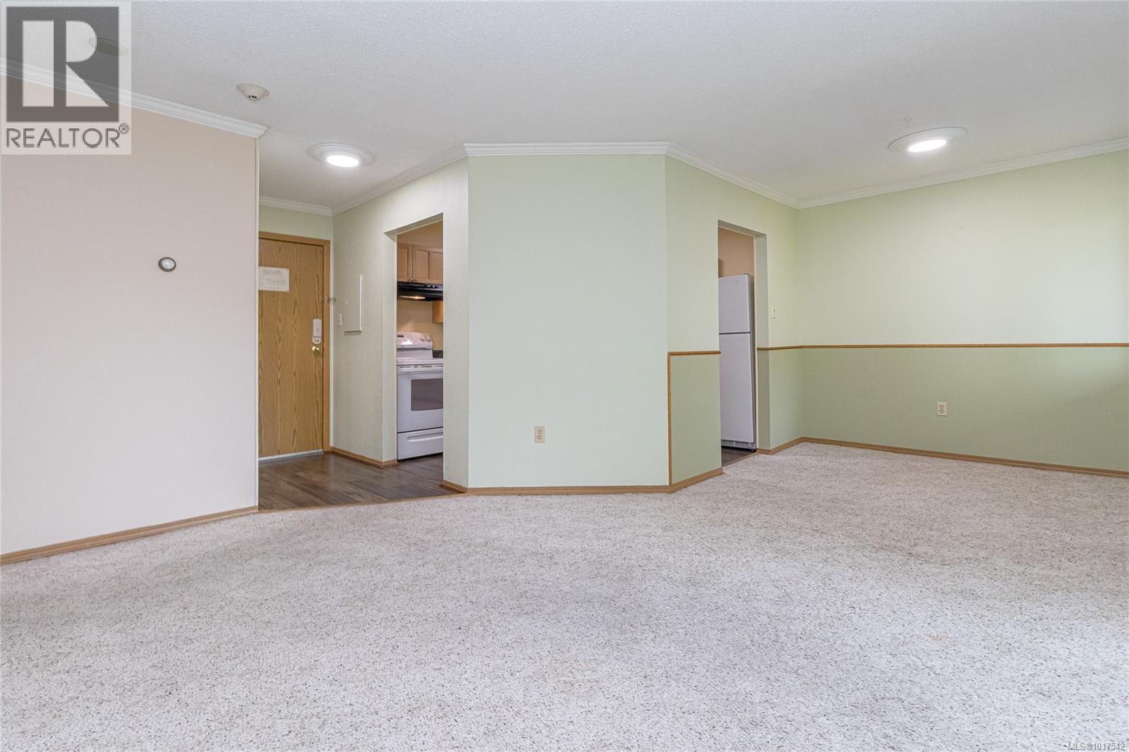 512 75 Gorge Rd W, Saanich, British Columbia V9A 7A9 - Photo 7 - 1017542