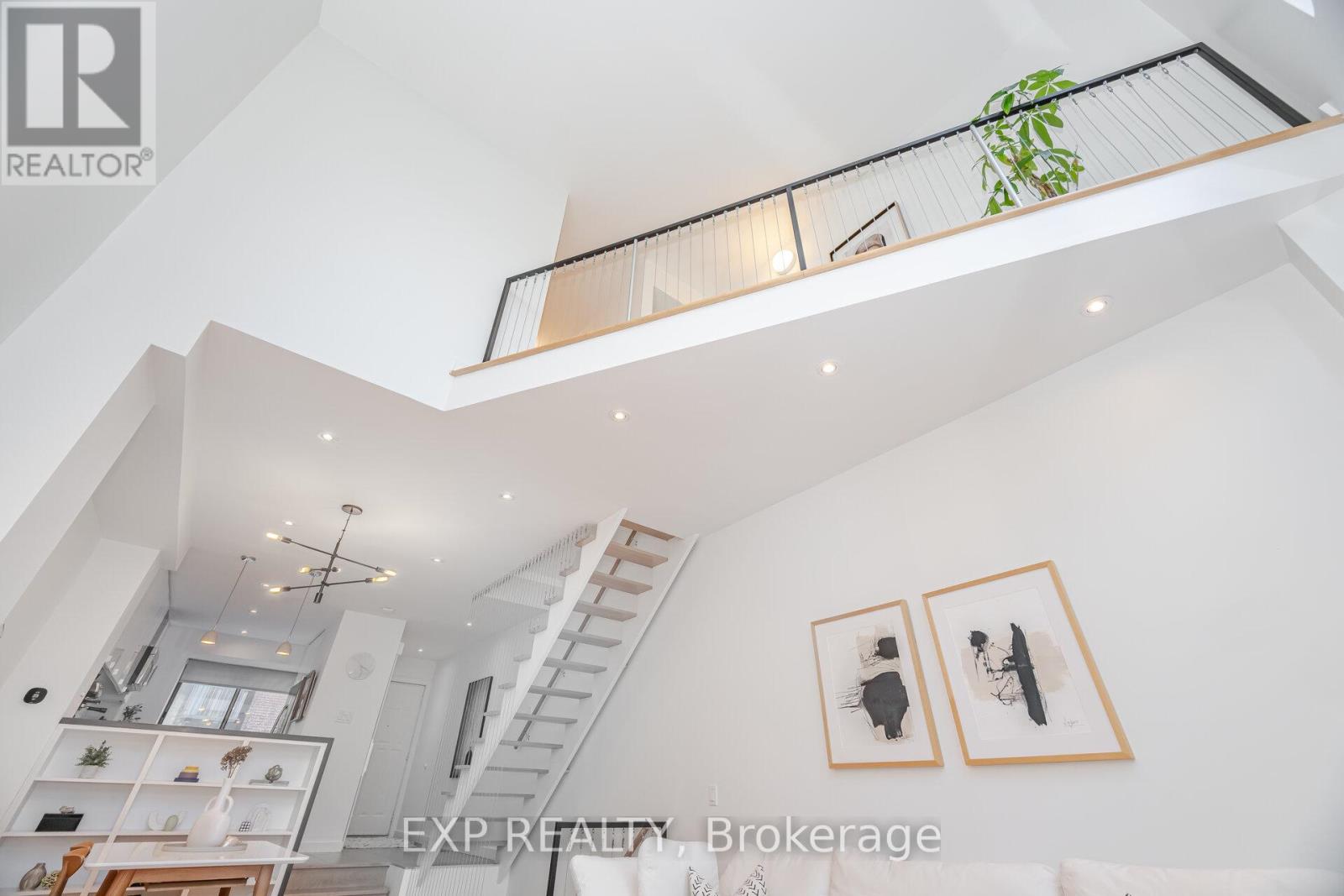 42 Wascana Avenue, Toronto, Ontario  M5A 1V5 - Photo 16 - C12465037