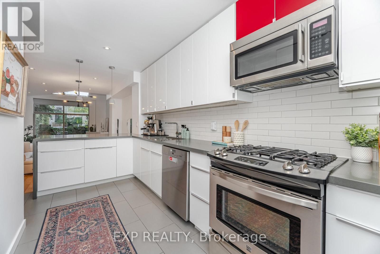 42 Wascana Avenue, Toronto, Ontario  M5A 1V5 - Photo 20 - C12465037