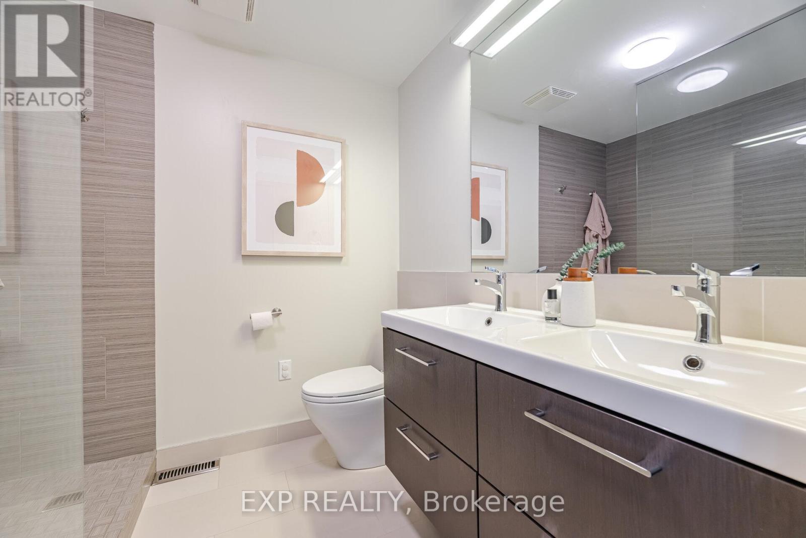 42 Wascana Avenue, Toronto, Ontario  M5A 1V5 - Photo 36 - C12465037