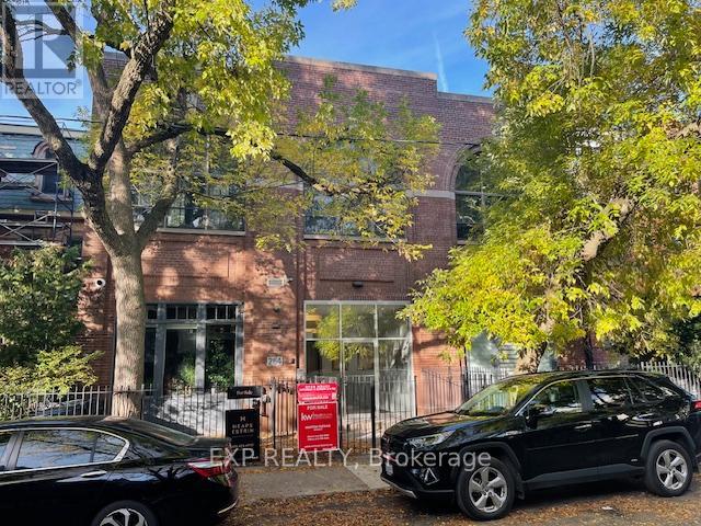 101 - 264 SEATON STREET, Toronto, Ontario