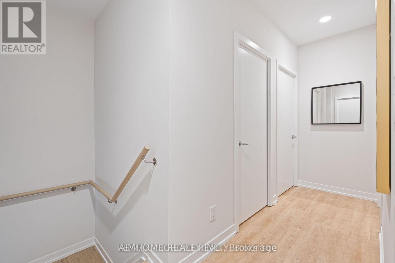 87 Wood St S Th01 Street S, Toronto, Ontario  M4Y 0E8 - Photo 14 - C12465083