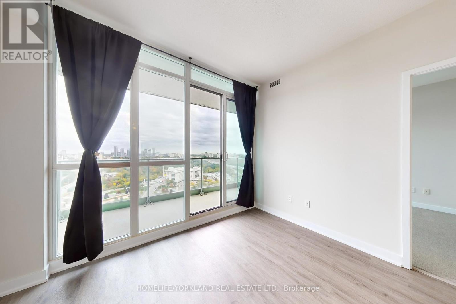 2912 - 33 Singer Court, Toronto (Bayview Village), Ontario  M2K 0B4 - Photo 14 - C12465121