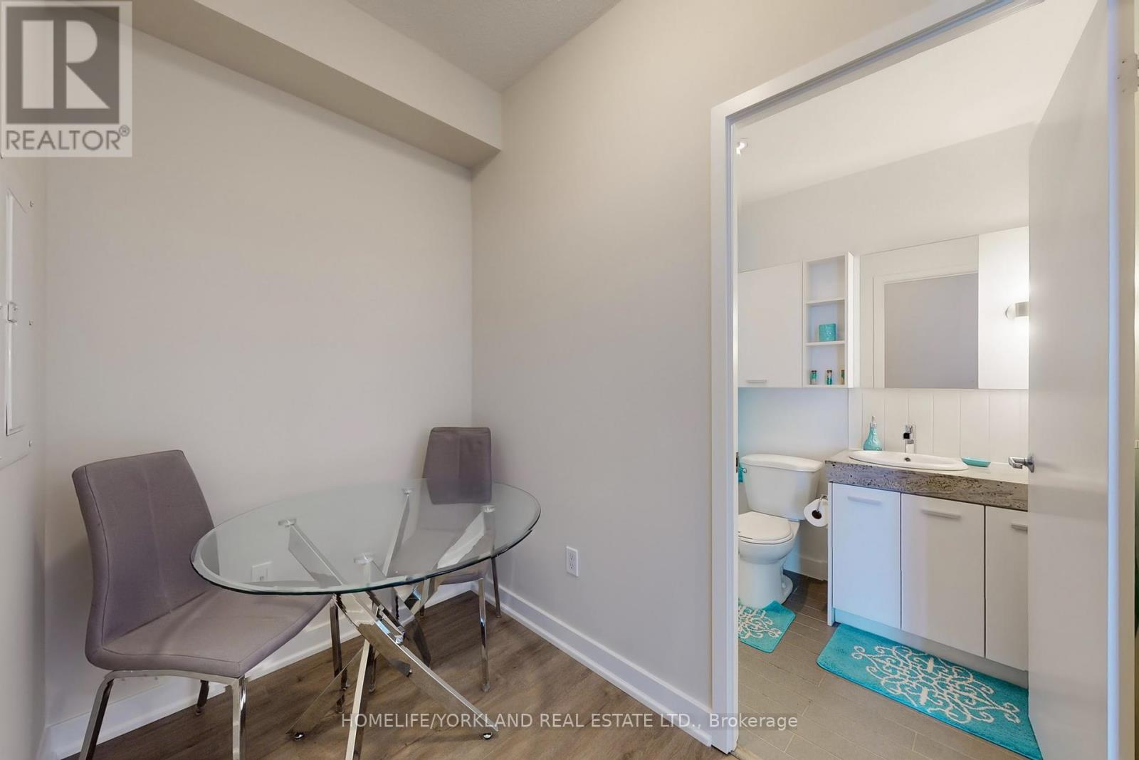 2912 - 33 Singer Court, Toronto (Bayview Village), Ontario  M2K 0B4 - Photo 19 - C12465121