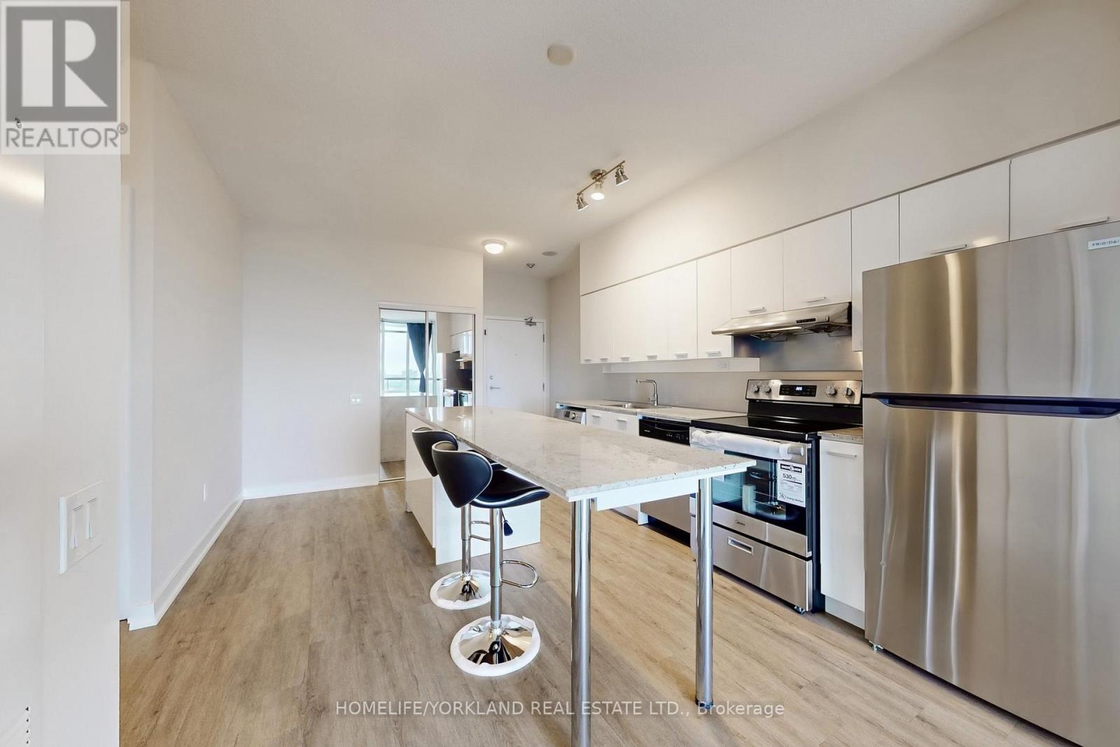 2912 - 33 Singer Court, Toronto (Bayview Village), Ontario  M2K 0B4 - Photo 8 - C12465121