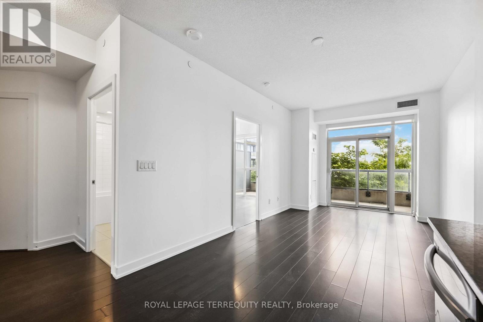 311 - 1603 Eglinton Avenue W, Toronto, Ontario  M6E 0A1 - Photo 2 - C12465127