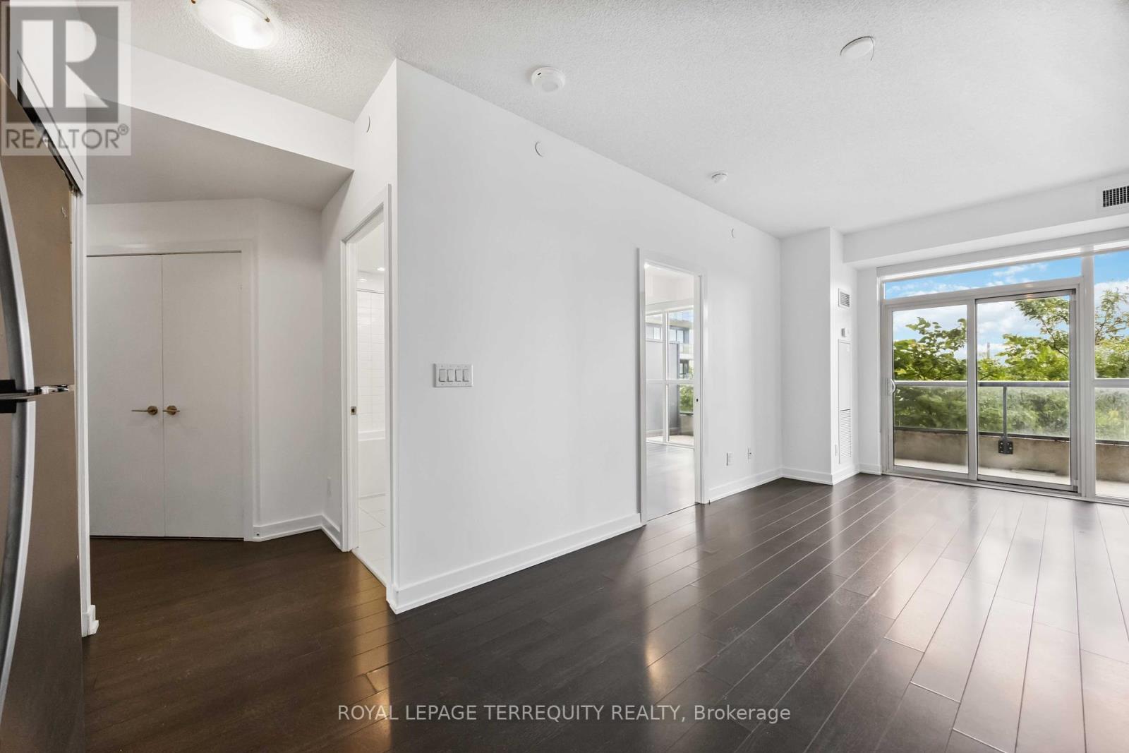 311 - 1603 Eglinton Avenue W, Toronto, Ontario  M6E 0A1 - Photo 4 - C12465127