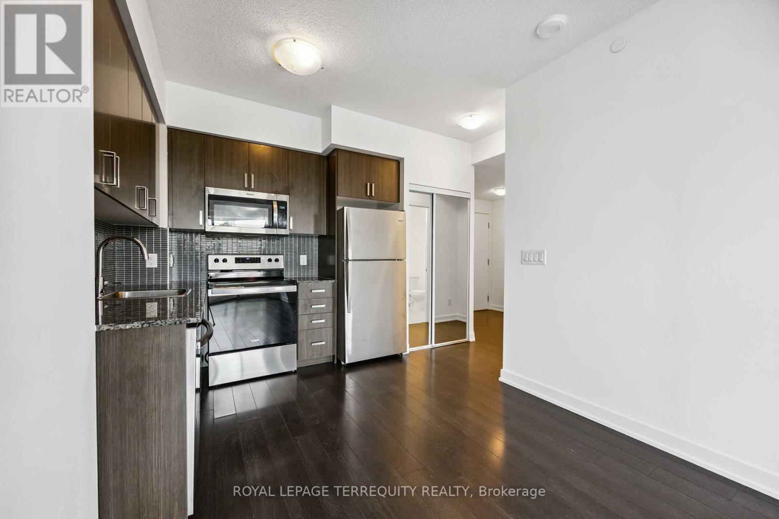 311 - 1603 Eglinton Avenue W, Toronto, Ontario  M6E 0A1 - Photo 9 - C12465127