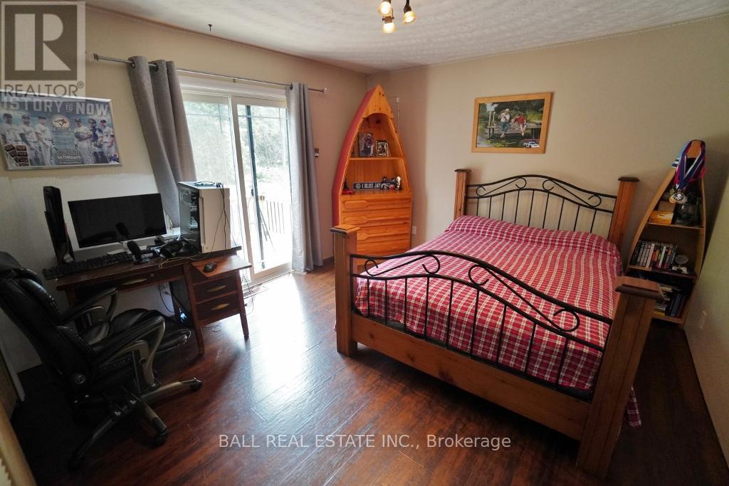 20 Musclow-Greenview Road, Hastings Highlands, Ontario  K0L 1C0 - Photo 32 - X12333531