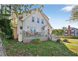 164 ROYAL Avenue