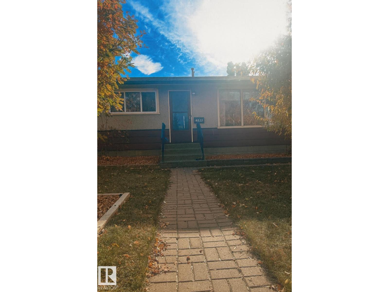 4825 117 Av Nw, Edmonton, Alberta  T5W 0Y9 - Photo 2 - E4462275