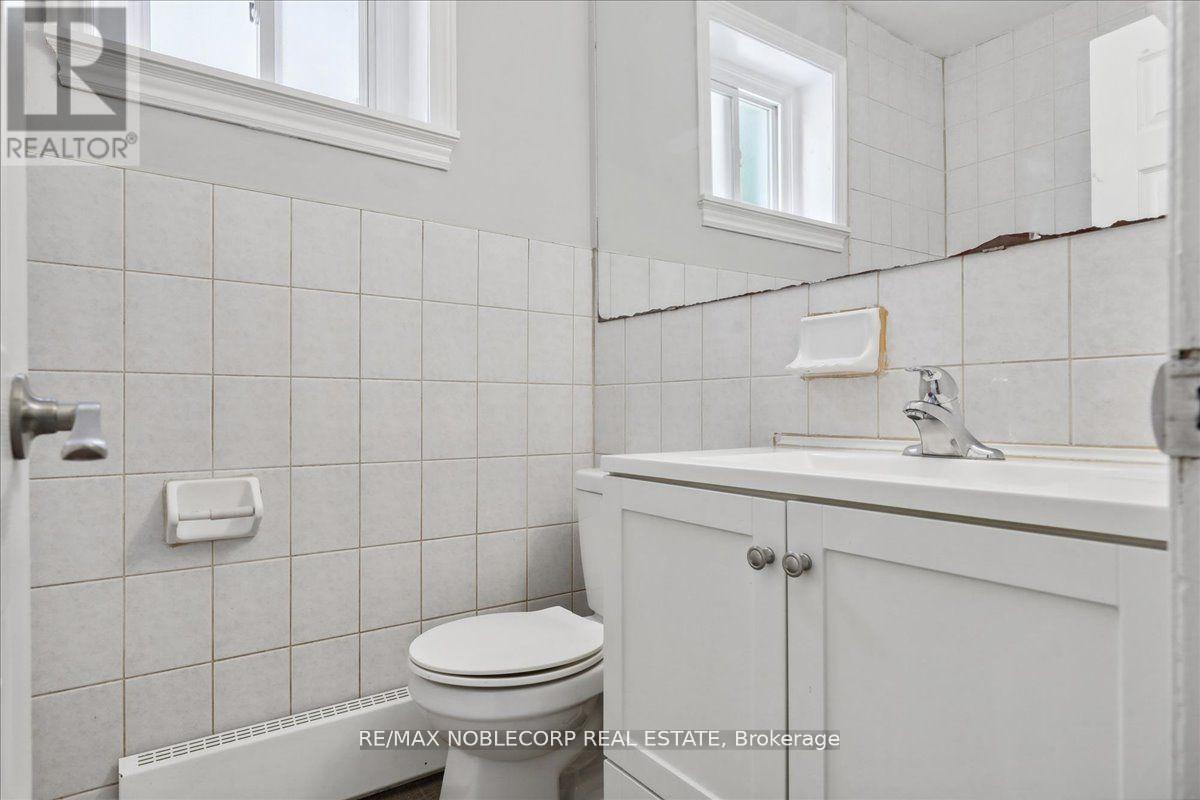 2 - 362 Elgin Court, Oshawa, Ontario  L1J 2P4 - Photo 13 - E12465042