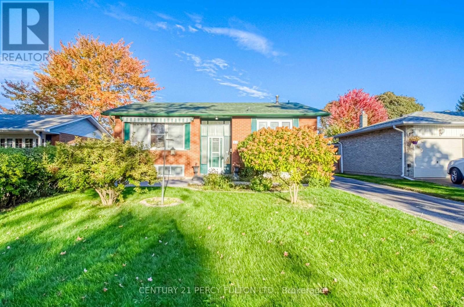 43 TAYLOR ROAD, Ajax, Ontario