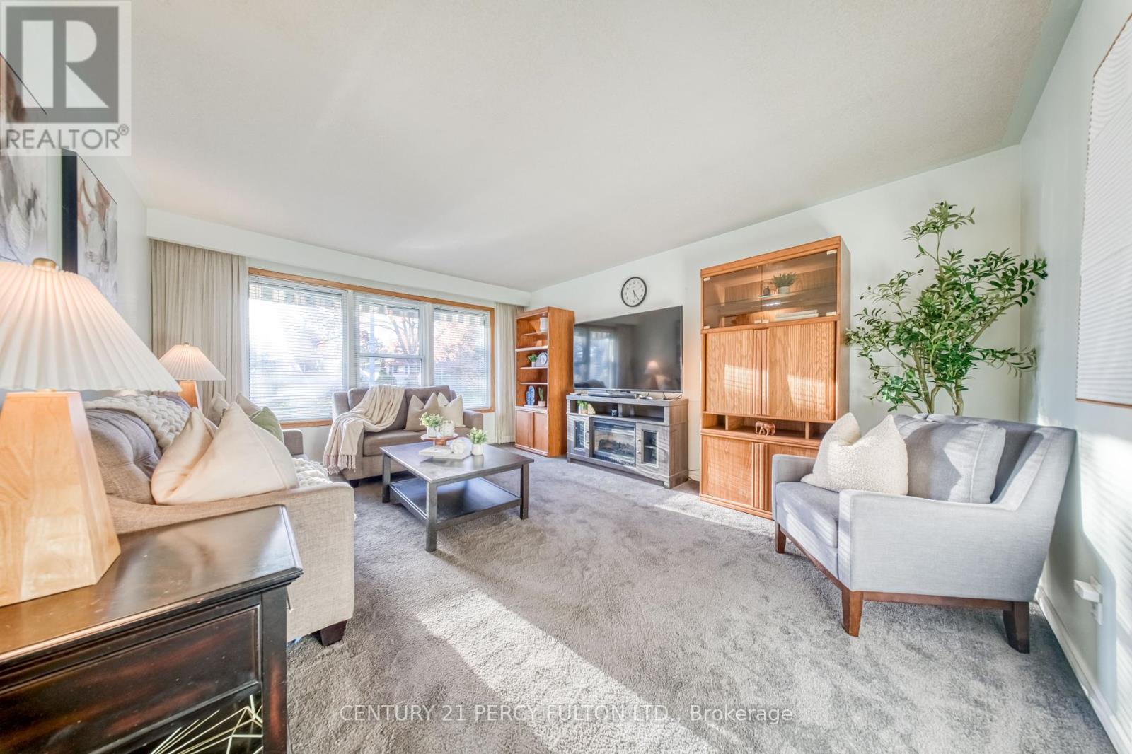 43 Taylor Road, Ajax, Ontario  L1S 2X5 - Photo 7 - E12465077