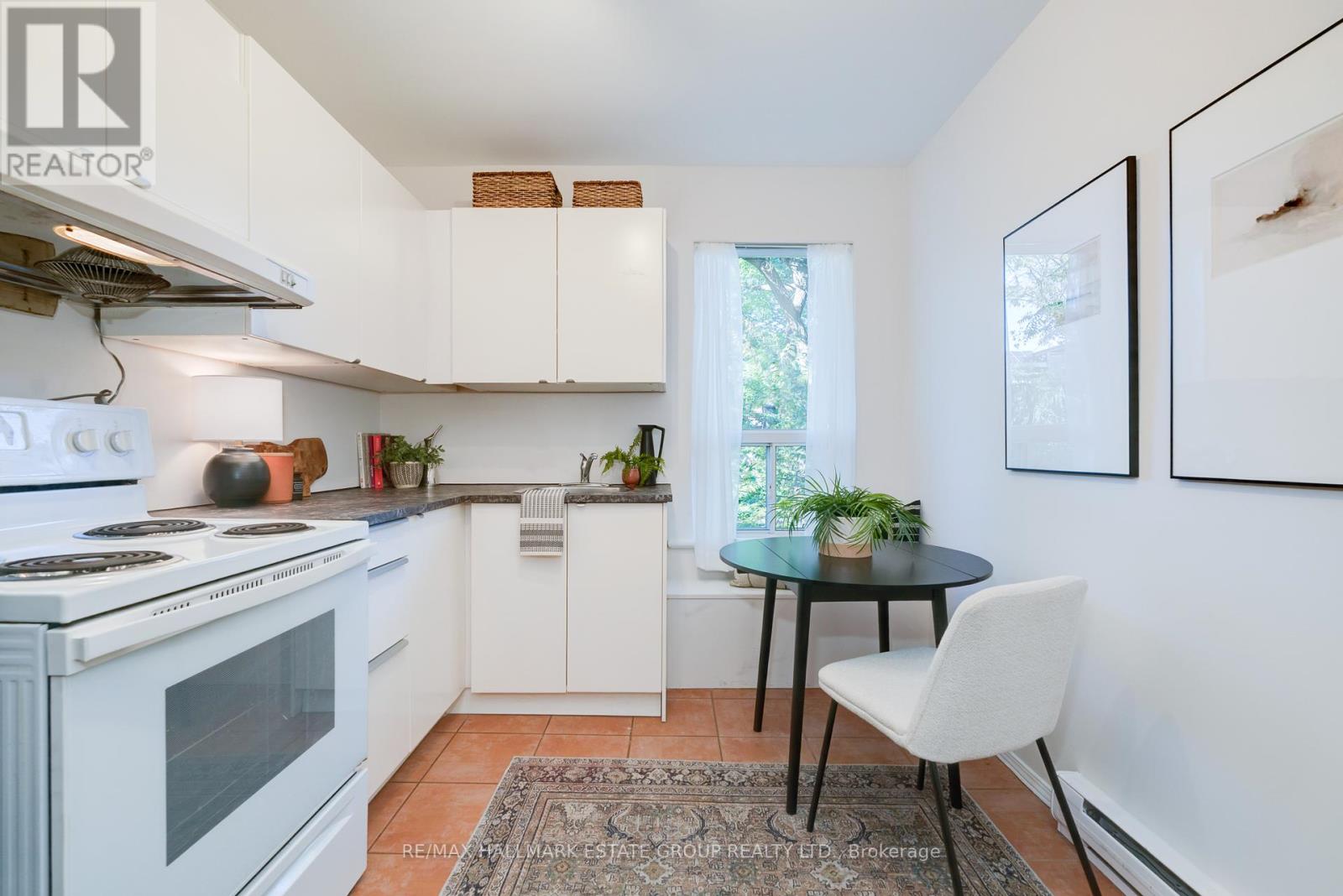 4 Riverdale Avenue, Toronto, Ontario  M4K 1C3 - Photo 38 - E12465089