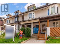 11 MOUNTNOEL AVENUE, Toronto, Ontario
