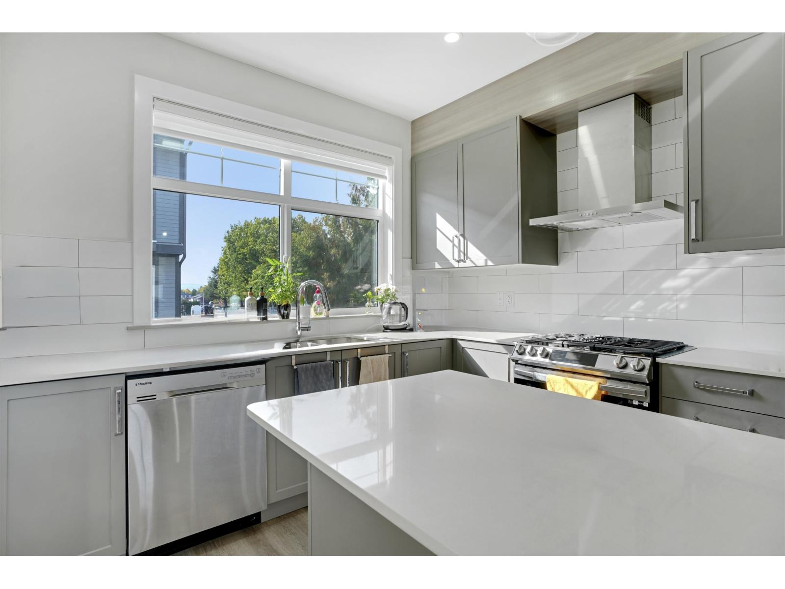 19 17528 60 Avenue, Surrey, British Columbia  V3S 1T8 - Photo 4 - R3058420