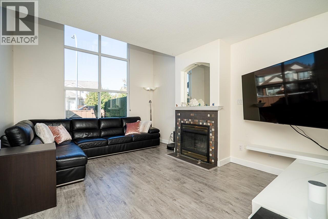 52 1370 Riverwood Gate, Port Coquitlam, British Columbia  V3B 7V7 - Photo 1 - R3058930