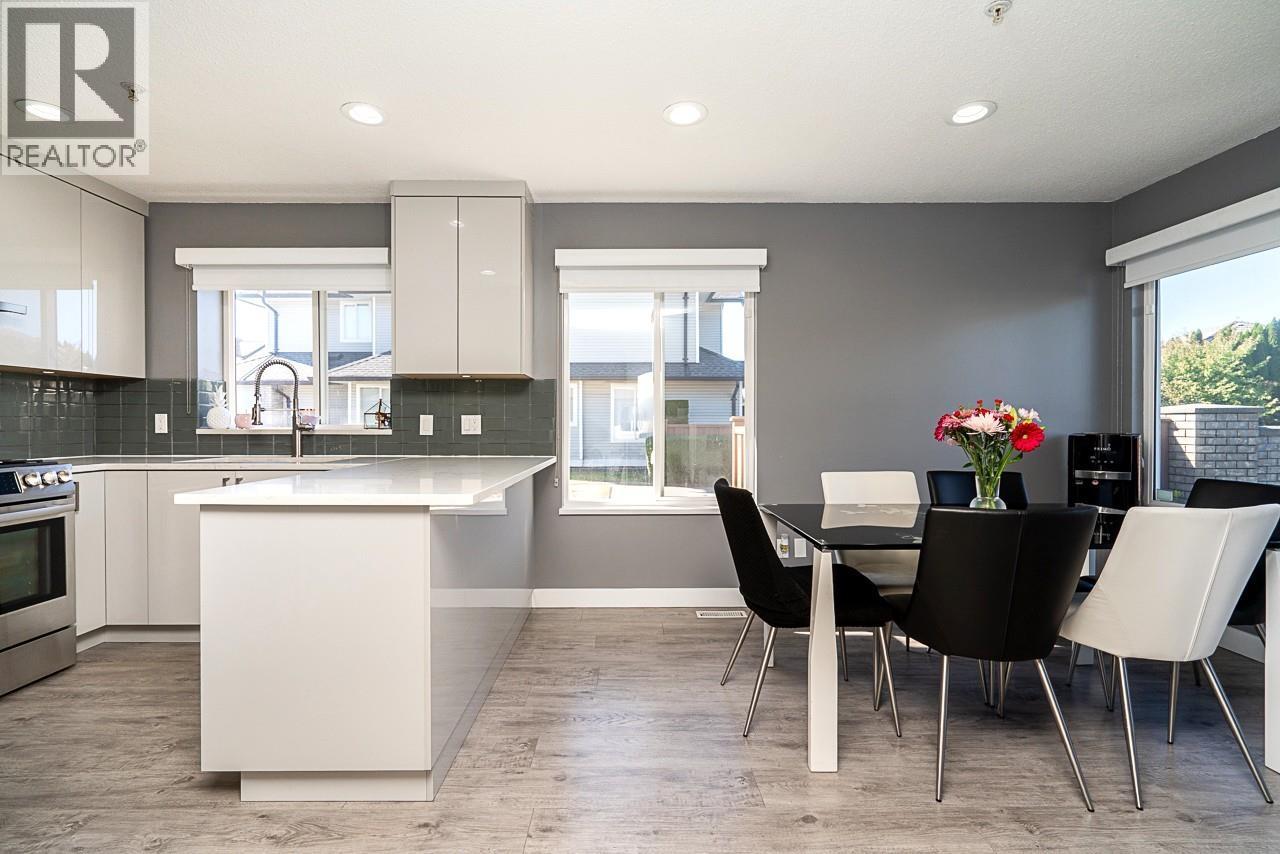 52 1370 Riverwood Gate, Port Coquitlam, British Columbia  V3B 7V7 - Photo 6 - R3058930