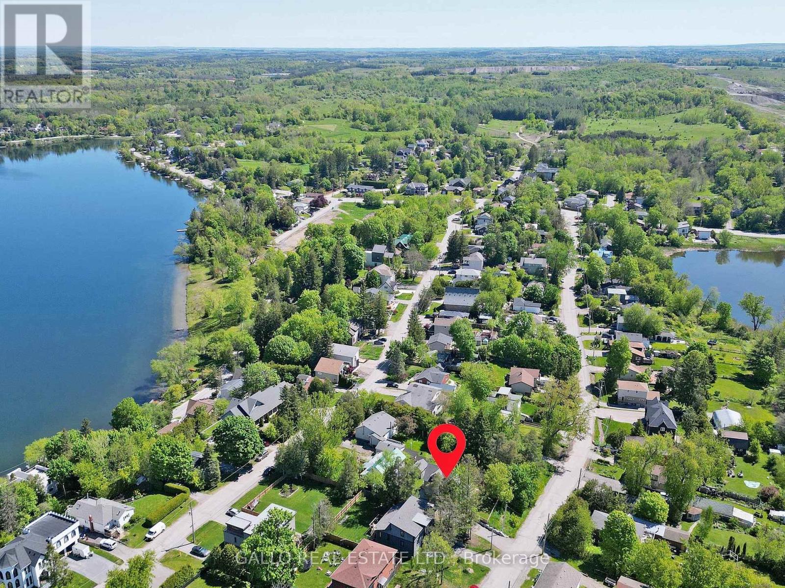 37 Windsor Drive, Whitchurch-Stouffville, Ontario  L4A 7X3 - Photo 42 - N12464975