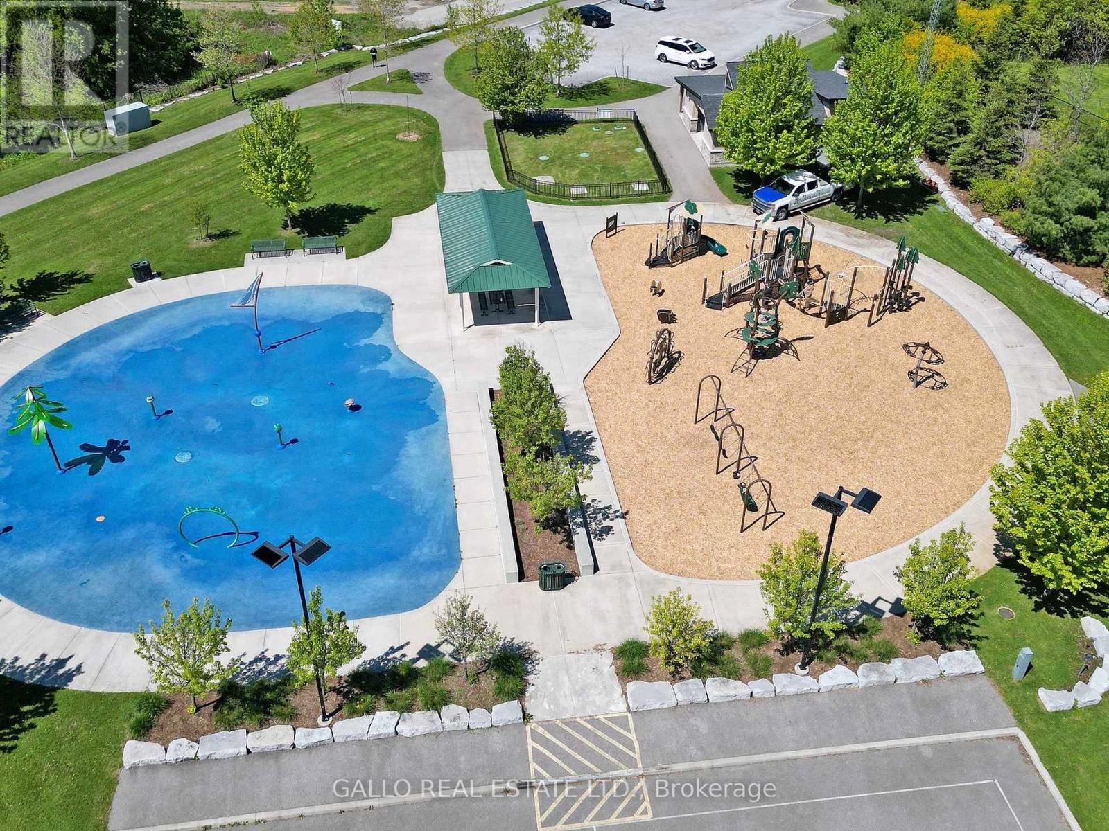 37 Windsor Drive, Whitchurch-Stouffville, Ontario  L4A 7X3 - Photo 44 - N12464975