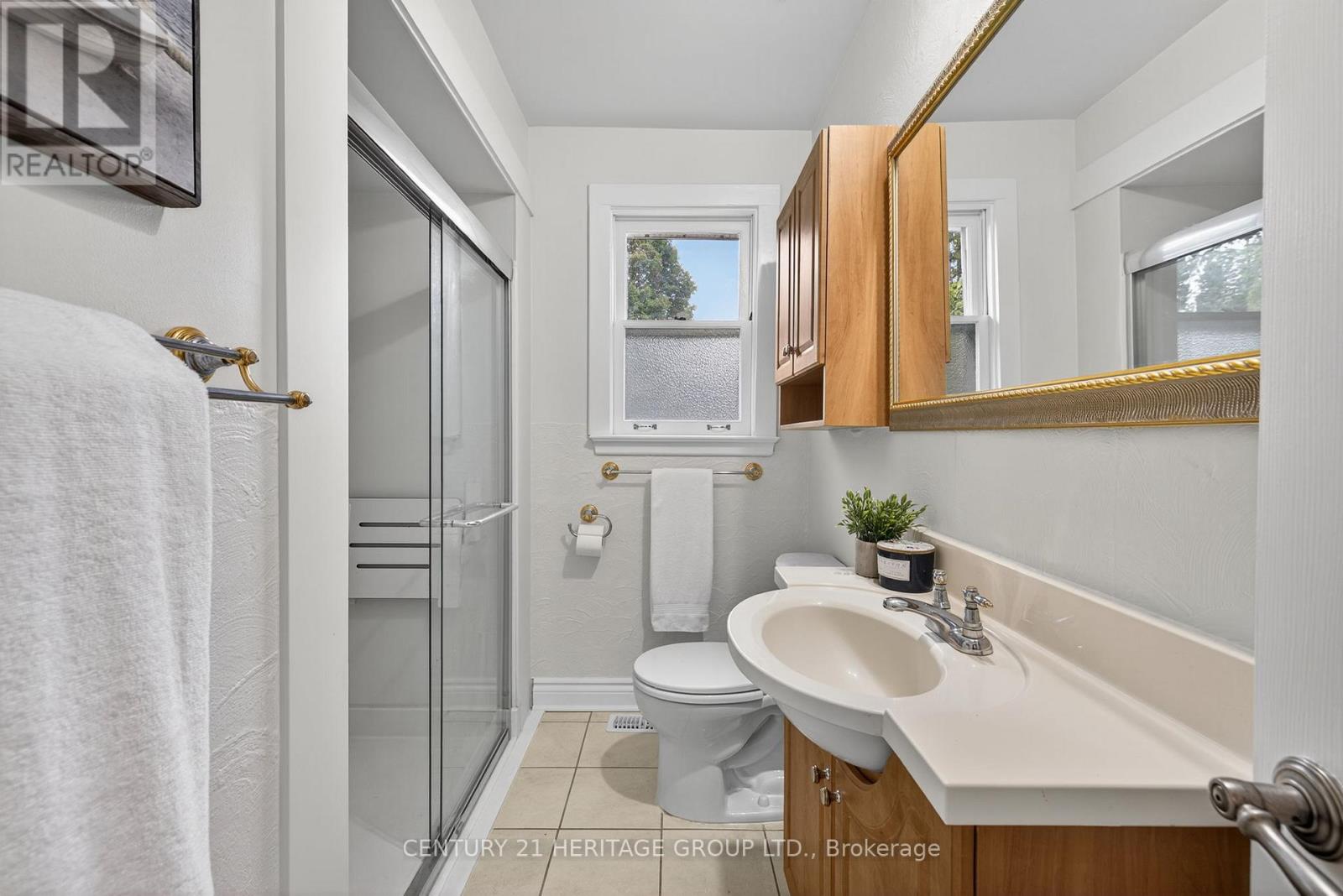 49 Bayview Parkway, Newmarket, Ontario  L3Y 3W2 - Photo 25 - N12465081