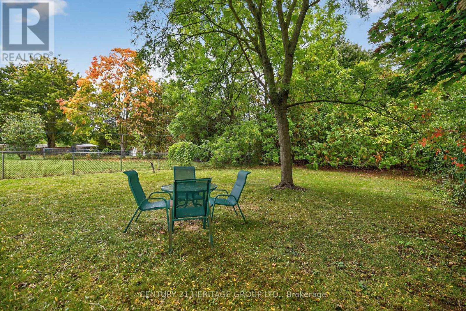 49 Bayview Parkway, Newmarket, Ontario  L3Y 3W2 - Photo 45 - N12465081