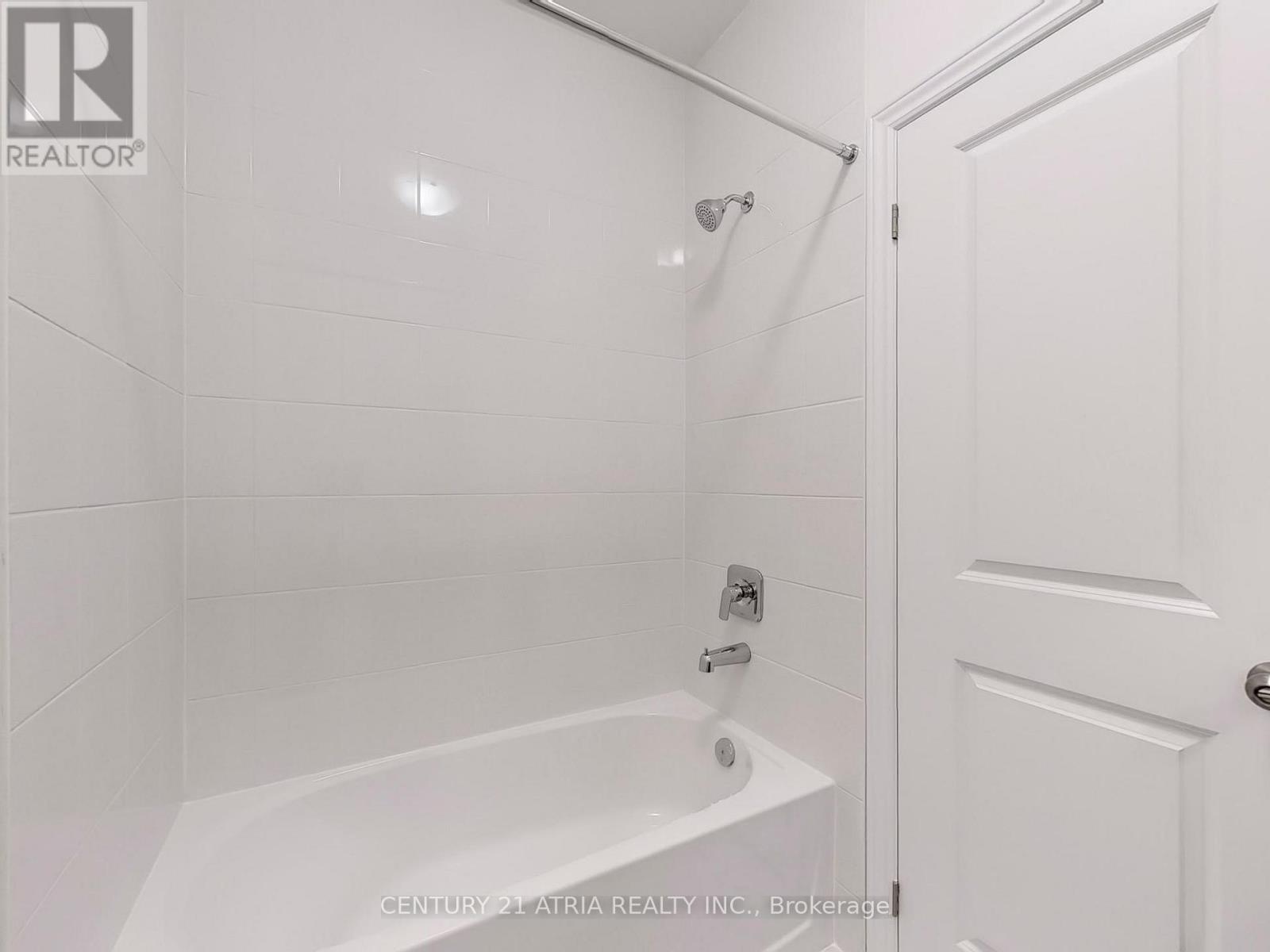 12 Gunton Street, Aurora, Ontario  L4G 4A9 - Photo 26 - N12465084