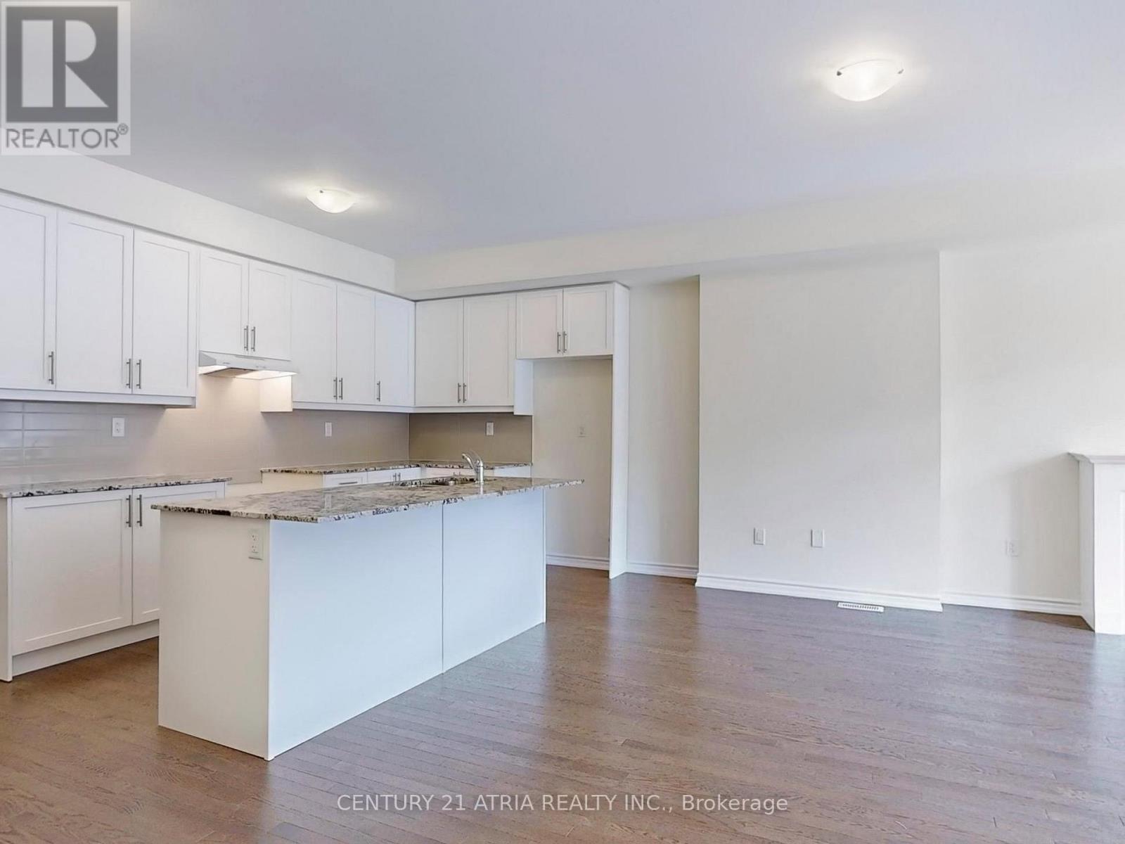 12 Gunton Street, Aurora, Ontario  L4G 4A9 - Photo 9 - N12465084