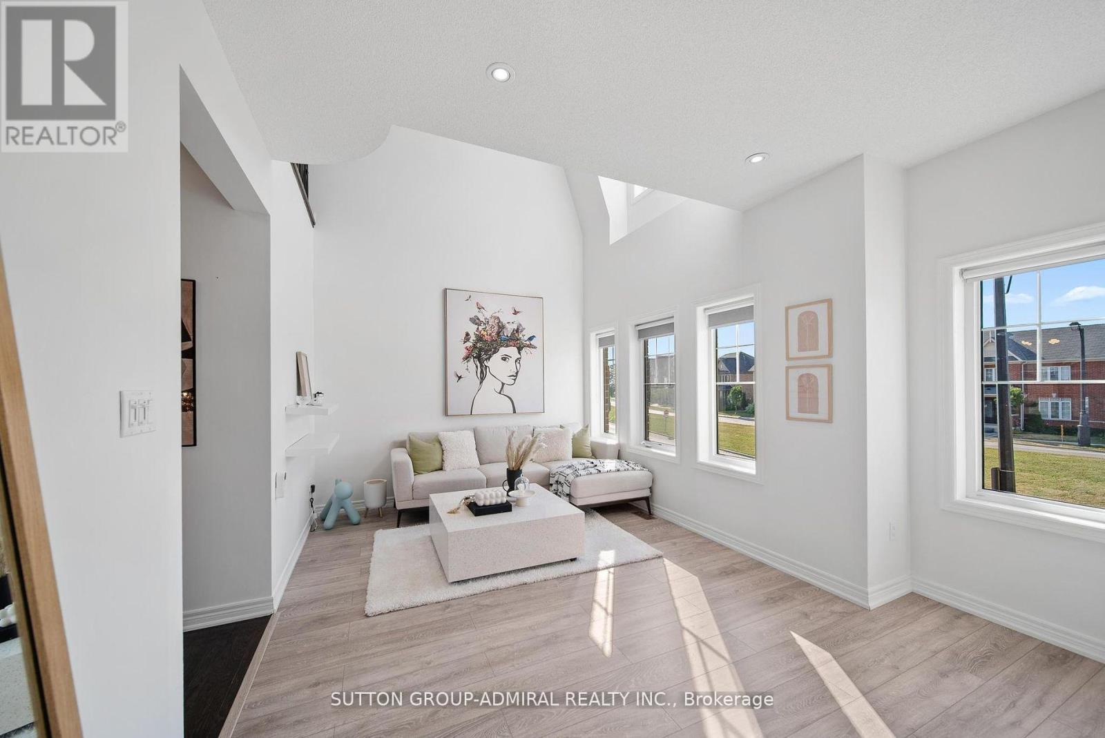 49 East's Corners Boulevard, Vaughan, Ontario  L4H 3Z7 - Photo 14 - N12465143
