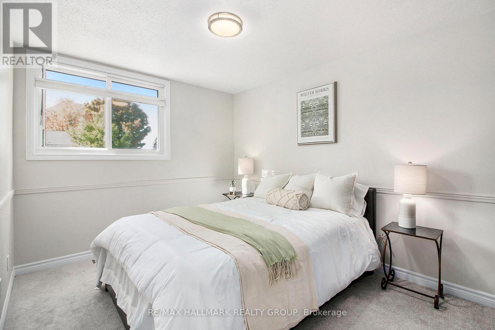 1118 Chateau Crescent, Ottawa, Ontario  K1C 2E1 - Photo 24 - X12464547