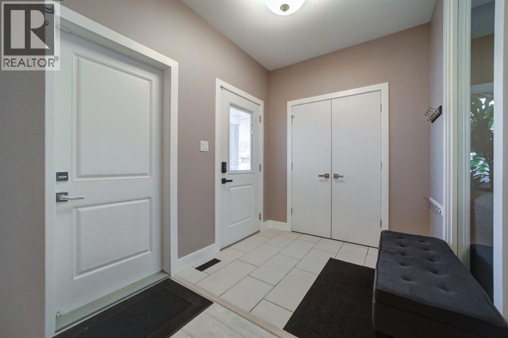 59 Sixmile Road S, Lethbridge, Alberta  T1K 5S6 - Photo 2 - A2258981