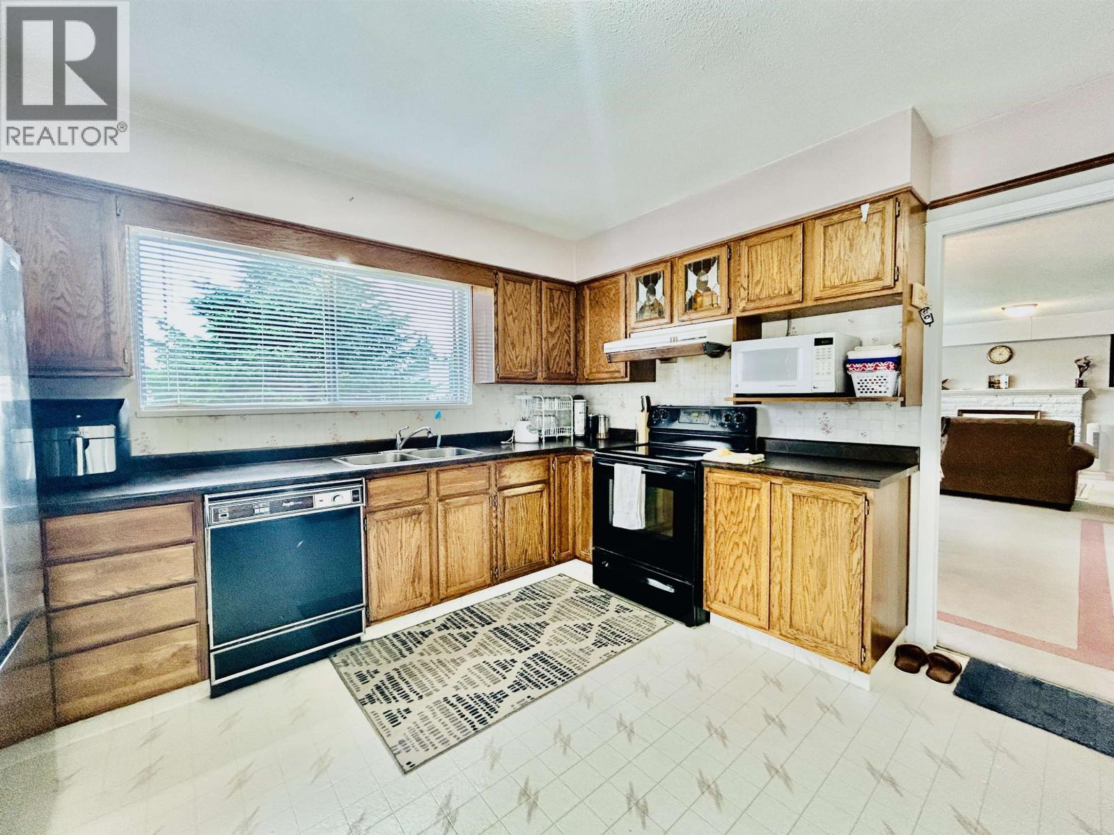 10540 Seaway Road, Richmond, British Columbia  V7A 4C4 - Photo 19 - R3049102