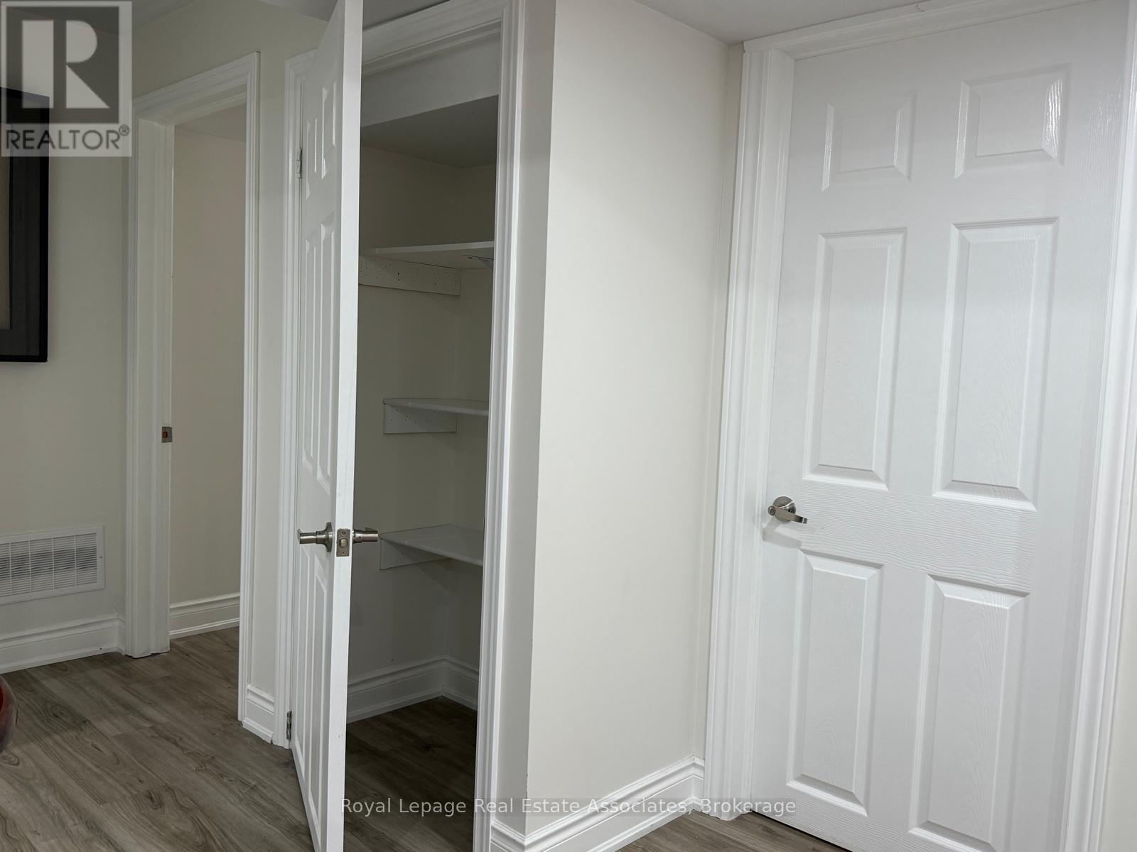 Bsmt - 7 Lavallee Crescent, Brampton, Ontario  L6X 3A1 - Photo 11 - W12464977